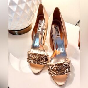 Badgley Mischka Alessandra Satin Heels 9M—Wedding Bridal Beaded Pumps Soft Blush